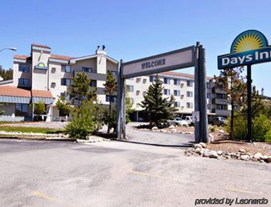 Days Inn By Wyndham Silverthorne Bagian luar foto